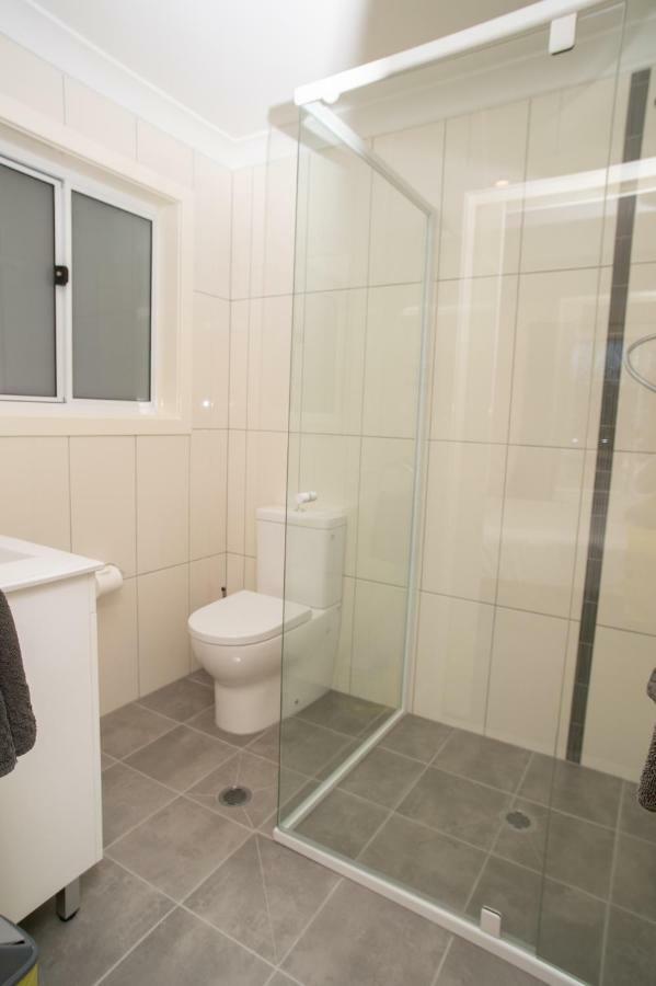 דובו Manera Heights Apartments מראה חיצוני תמונה
