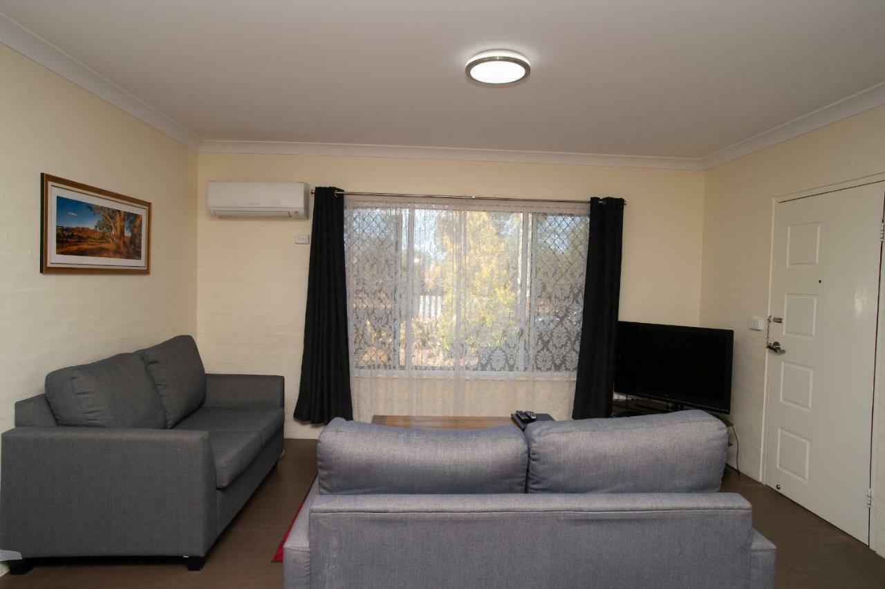 דובו Manera Heights Apartments מראה חיצוני תמונה